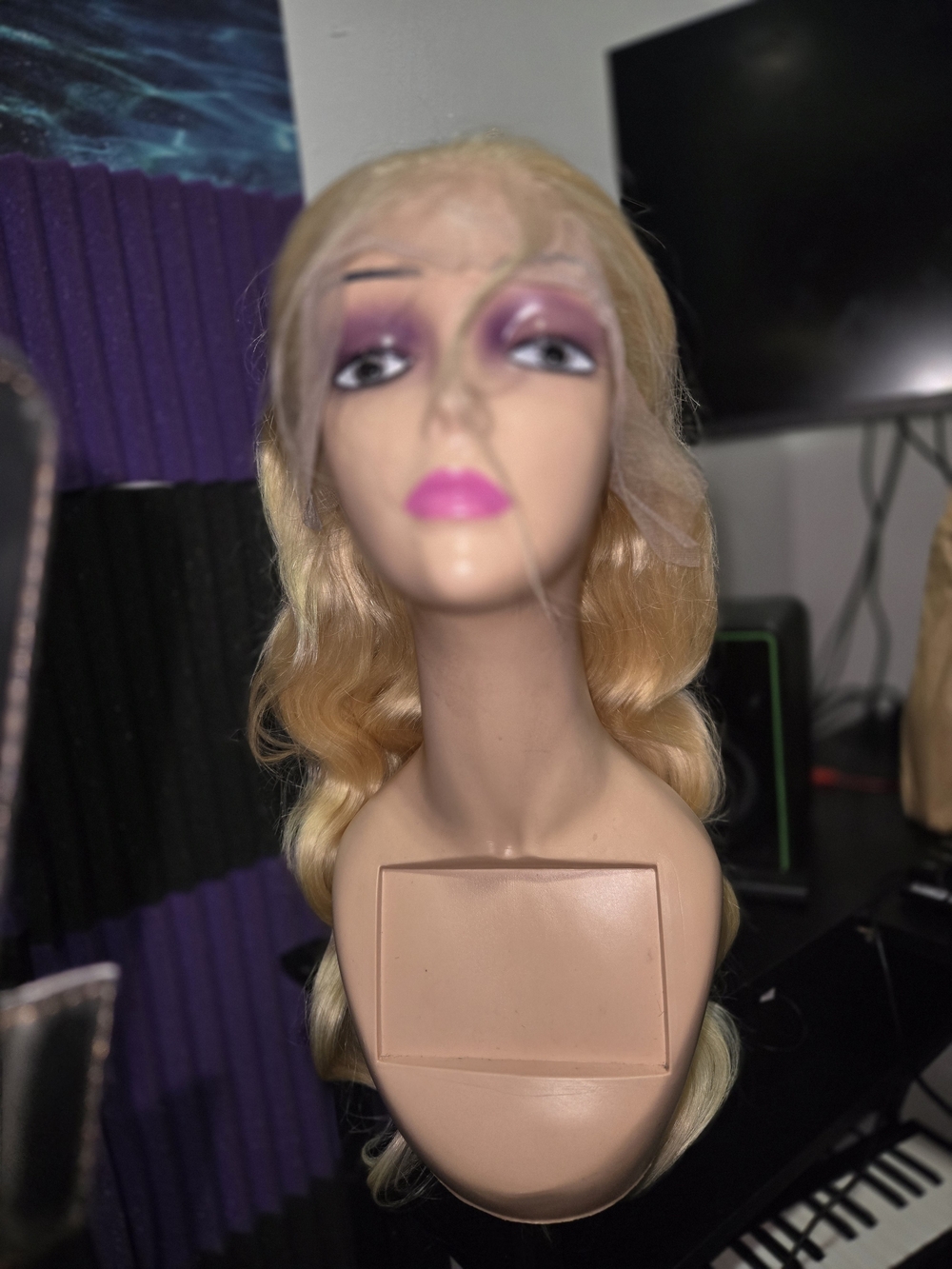 13x6 Blonde Lace Front Wig - BodyWave 28 Inch